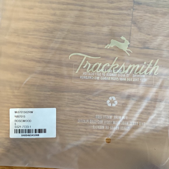 Tracksmith Van Cortland Grand Shorts in Rosewood - Size S - Brand New! - Picture 2 of 3